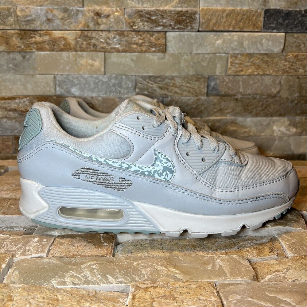 Nike Air Max 90 Aura Ocean Camo Leather Sneakers Women's Size 8.5 DJ5415-400